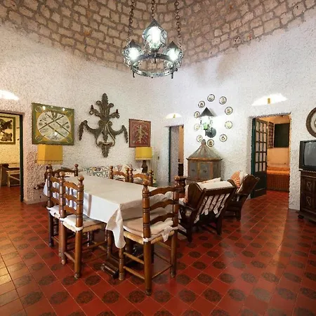 Trullo Ebe * Selva Di Fasano